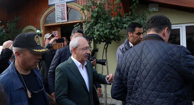 Kılıçdaroğlu bayram namazını Bolu'da kıldı