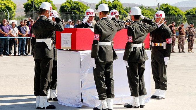 Şehit Çetin için tören düzenlendi