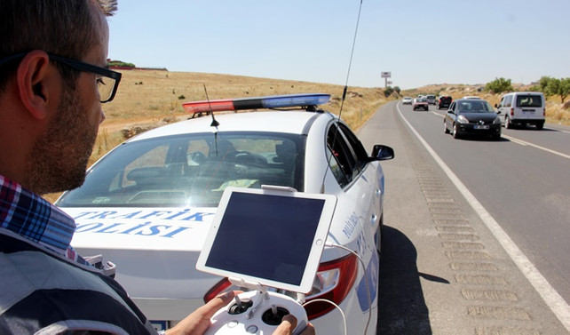 Gaziantep'te hatalı sollamaya dronelu tespit