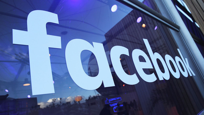 Facebook, 2 milyar kullanıcıyla rekor kırdı