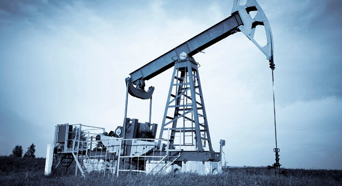 Petrol fiyatları yatay seyri sürdürdü