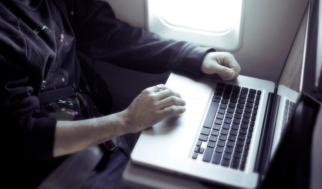 Laptop yasağı rafa kalkabilir