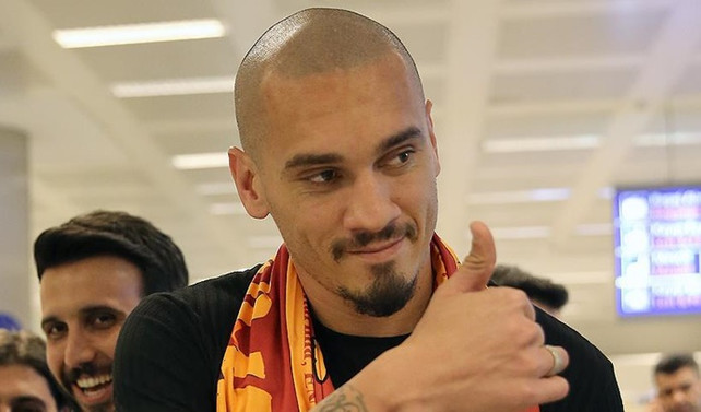 Maicon İstanbul'a geldi