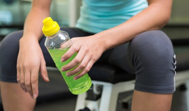 Spor tesislerinde enerji içeceği satılamayacak