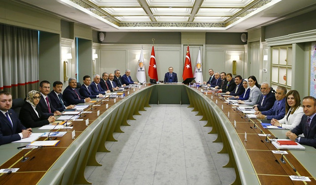 AK Parti MYK toplantısı sona erdi