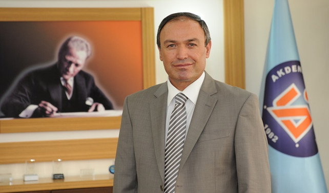 Eski rektör Kurtcephe tutuklandı