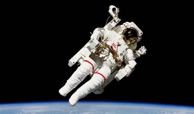 NASA'ya 12 yeni astronot seçildi