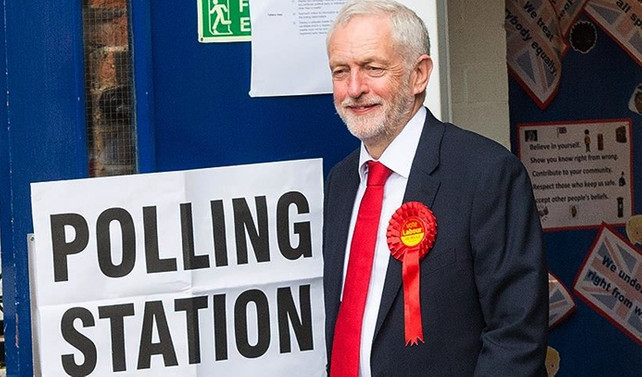 Corbyn: Bu sabah İngiltere'de güçlü bir hükümet yok