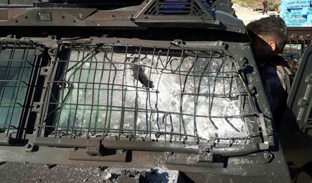 Zırhlı polis aracına roketatarlı saldırı