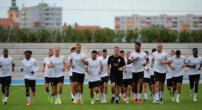 Galatasaray'ın Slovakya kampı başladı