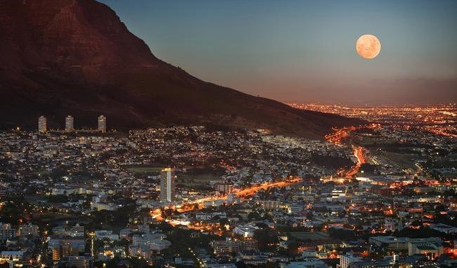 Güney Afrika'da savcılık binası soyuldu