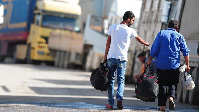 Suriyeliler Cerablus'a dönüyor