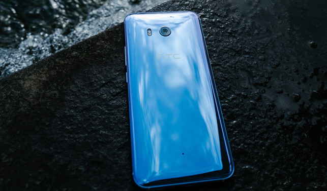 HTC’nin merakla beklenen telefonu U11 Türkiye’de