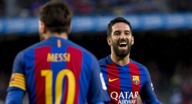 Arda Barcelona'da mutlu