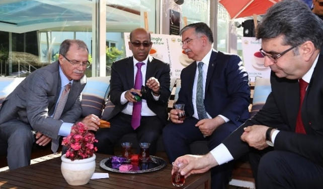 'Sri Lanka ile ilişkileri geliştirmek istiyoruz'
