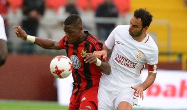 Galatasaray avantajı kaybetti