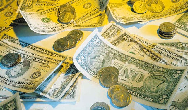 Dolar, ABD verileriyle sert düştü
