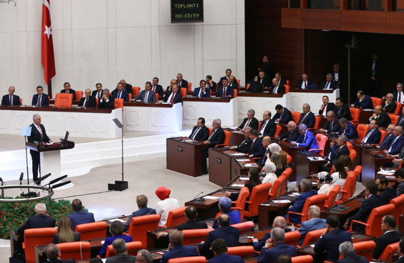 TBMM'de gece yapılacak programda değişiklik
