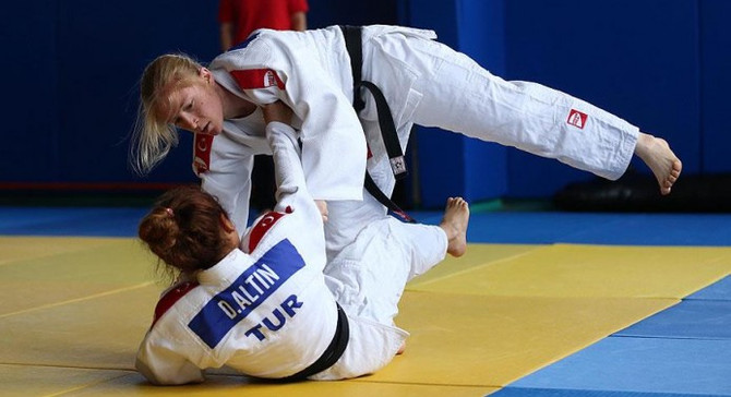 İşitme Engelliler Olimpiyatları rekorlara hazırlanıyor