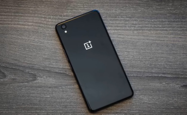 OnePlus 5, satışa çıktı
