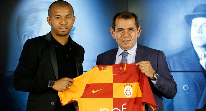 Galatasaray, Mariano'yu borsaya bildirdi
