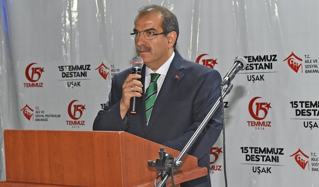 Uşak valisi 29 şirkete kayyum olarak atandı