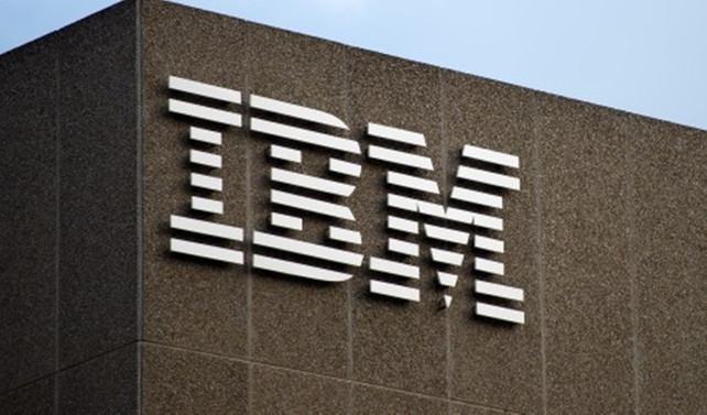 IBM'in ikinci çeyrekte net kârı ve geliri azaldı