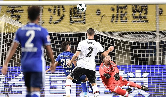 Beşiktaş Çin'deki hazırlık maçında yenildi