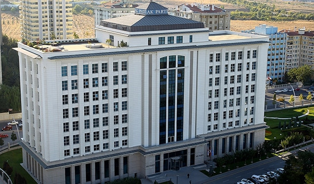 AK Parti'den her ilde delege seçimi için komisyon kurulacak