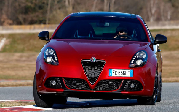 Alfa Romeo'dan 10 bin TL takas desteği