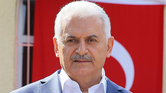 Yıldırım: Depremle yaşamayı öğrenmeliyiz