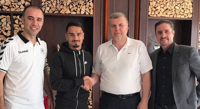 Musa Araz Atiker Konyaspor'da