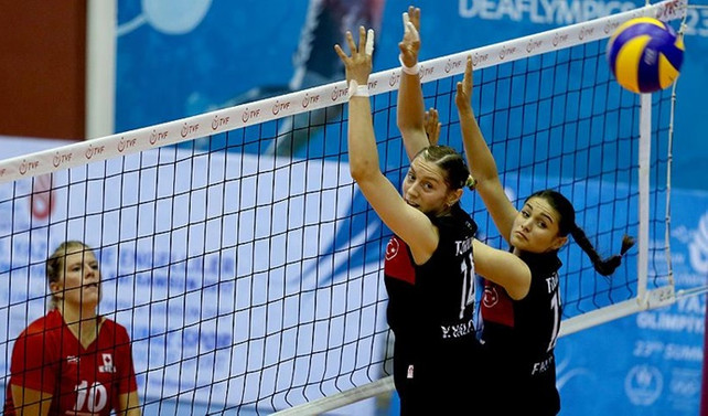 Kadın Voleybol Milli Takımı çeyrek finalde