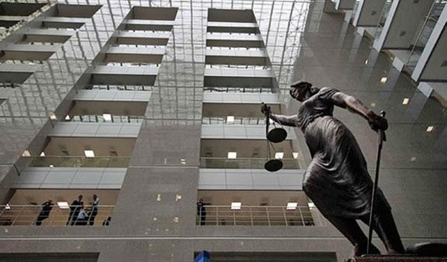 Cumhuriyet gazetesi çalışanları için ilk duruşma bugün