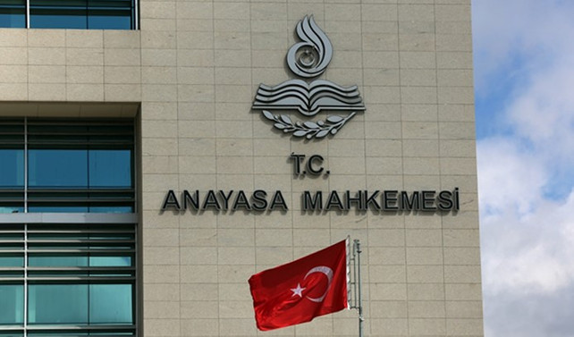 5 siyasi parti hakkında suç duyurusu