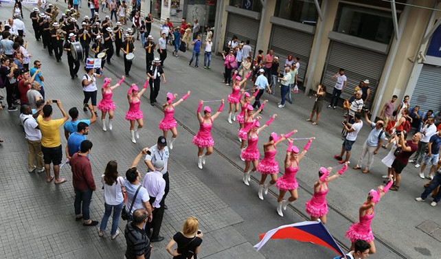 Yerel festivallerin gücü nasıl artar?