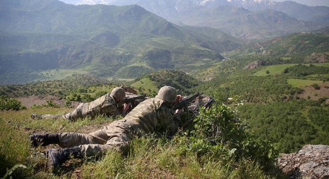Şırnak'ta 9 terörist etkisiz hale getirildi
