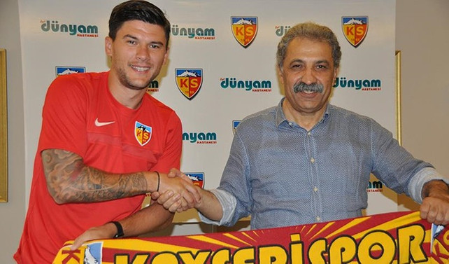 Kayserispor'a Rumen defans oyuncusu