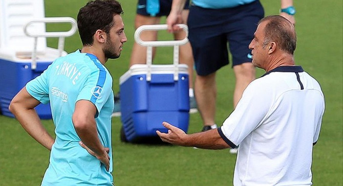 Terim'den Çalhanoğlu'na övgü