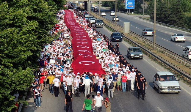 İş dünyasına adalet yürüyüşü daveti