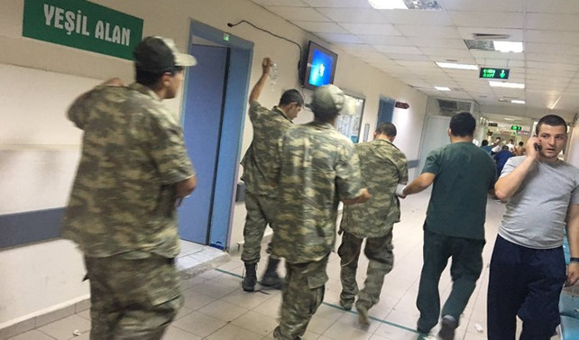 Manisa'da 3 asker için tutuklama talebi