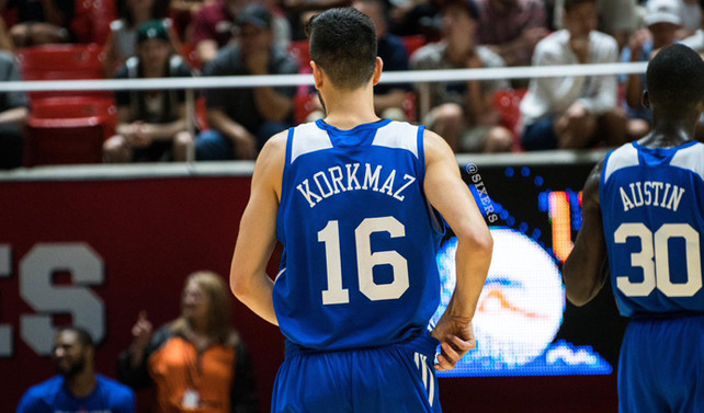 Furkan Korkmaz NBA'de ilk maçına çıktı