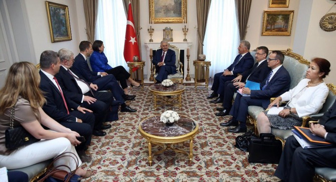 Başbakan Yıldırım, Bulc'u kabul etti