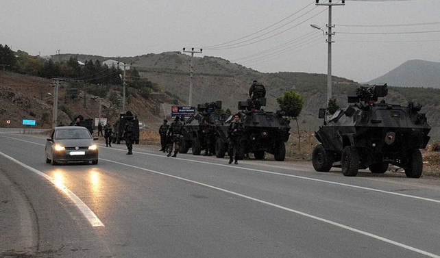 Kaymakamın aracına bombalı saldırı