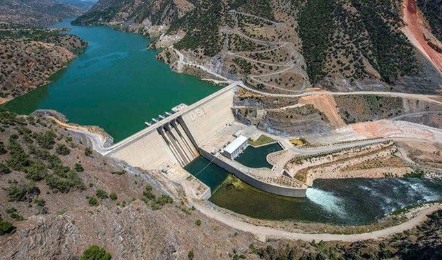 Özelleştirmede 1,5 milyar liralık HES rüzgarı esecek