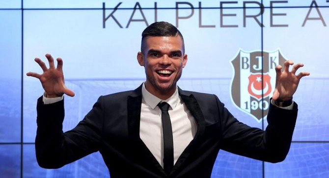 Beşiktaş'a yıldız stoper
