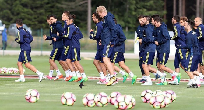 Fenerbahçe lige İzmir'de başlıyor
