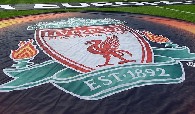 Liverpool puan kaybıyla başladı