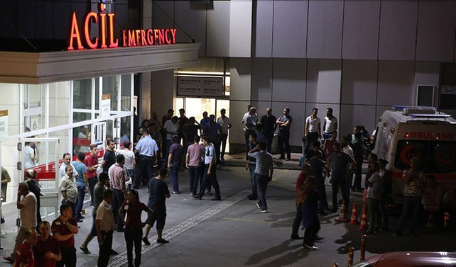 İstanbul Emniyeti'nde bıçaklı saldırı: 1 polis şehit