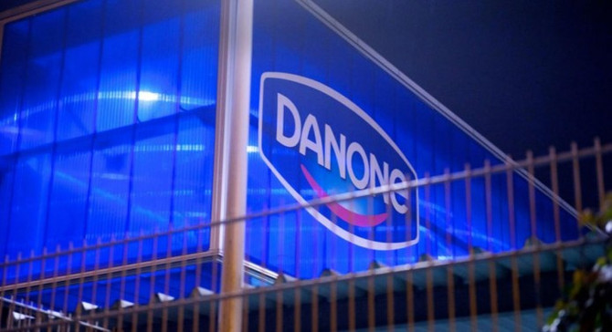 Fransız devine iki talip
